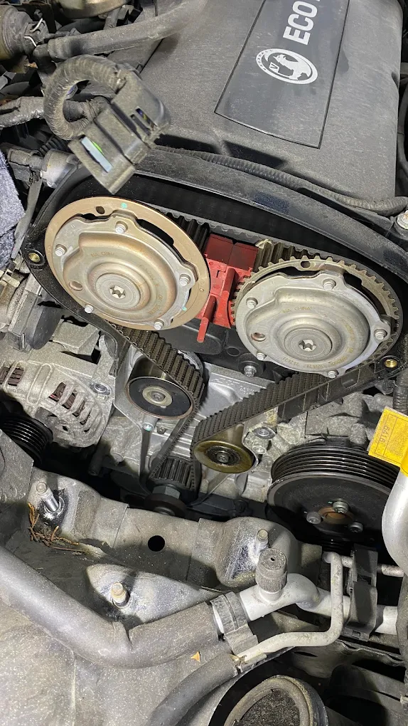 Engine repair in Welling garage